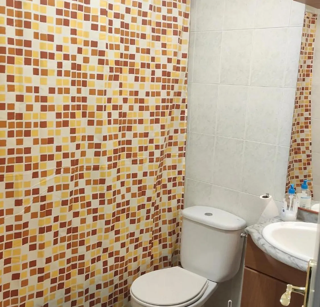 Spacious With Parking In Casco Viejo Bilbao